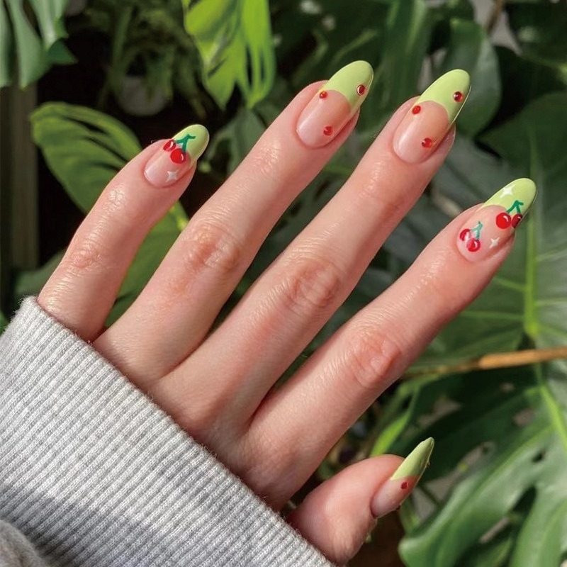 Nail Art Red Cherry - 24 Uñas Postizas Francesas con Forma