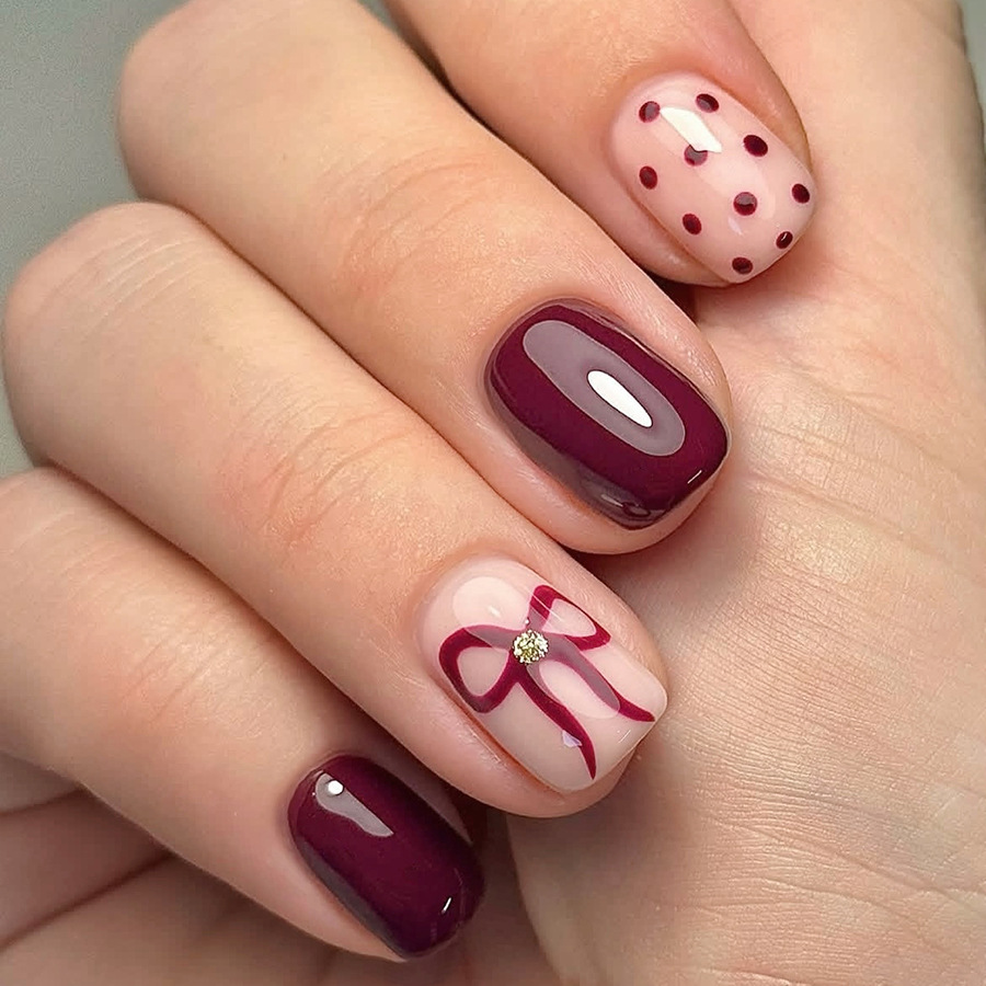 Nail Art Aesthetic - Uñas postizas cuadradas cortas con puntos