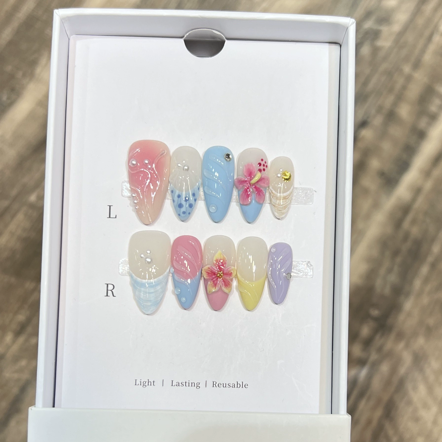 Nail Art Aesthetic - 10 Uñas Postizas de Color Nude