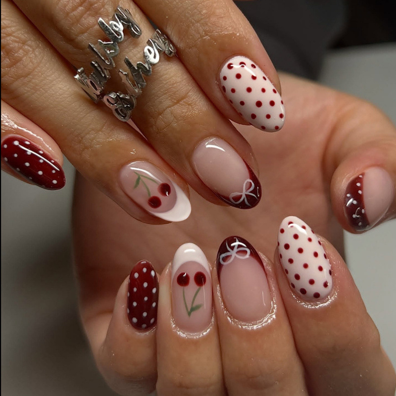 24 Uñas Postizas Francesas Roj - Nail Art Red Cherry reseña y precio
