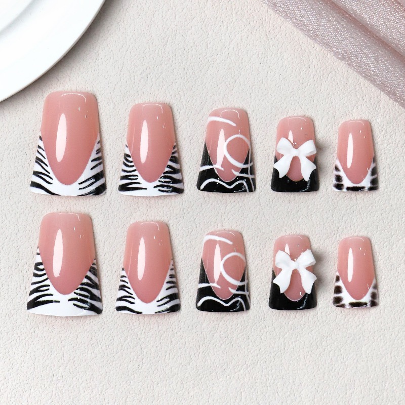 24 Uñas Postizas Negras Simple - Nail Art Zebra reseña y precio