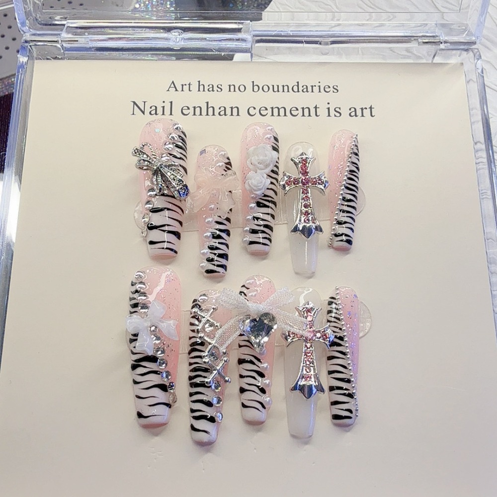 10 Piezas de Uñas Postizas Y2K - Nail Art Zebra reseña y precio
